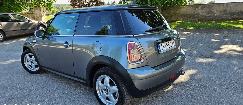 MINI Cooper cena 14500 przebieg: 172500, rok produkcji 2009 z Międzyrzecz małe 137